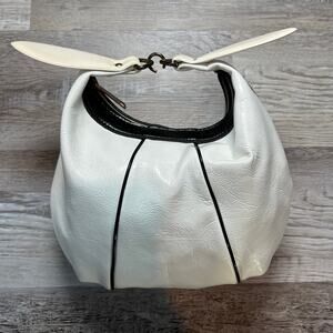 Vintage 90s White Mini Handbag with Black Piping & Kiss-Lock Hook Clasp